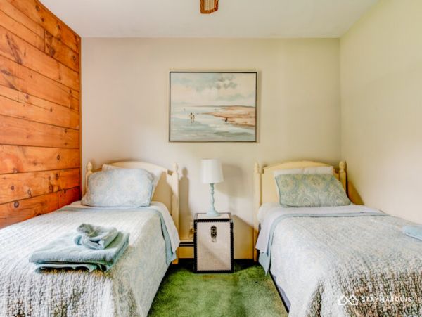 Hamptons Home 1020474