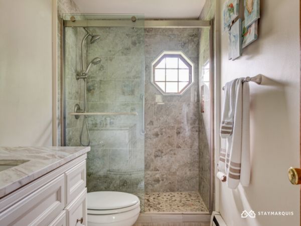 Hamptons Home 1020474