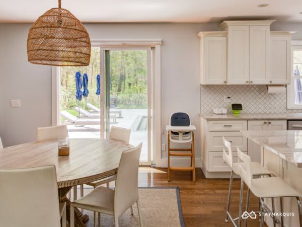 Hamptons Home 1020476