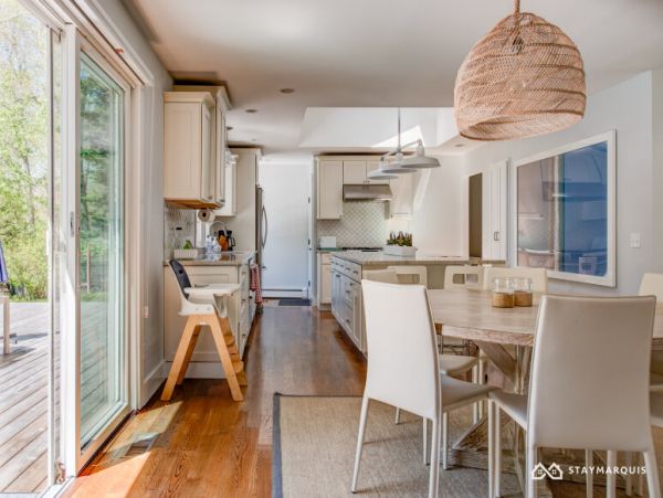 Hamptons Home 1020476