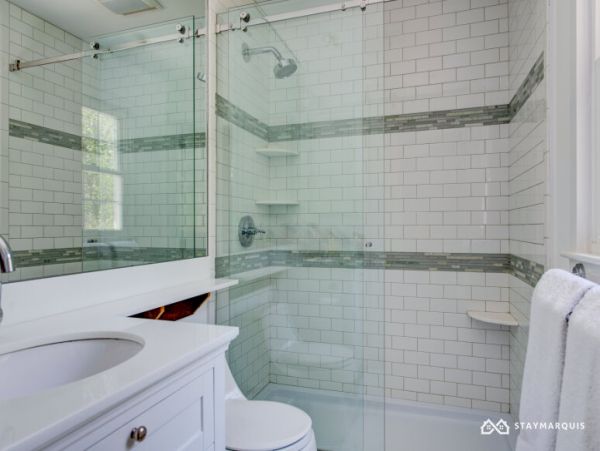Hamptons Home 1020476
