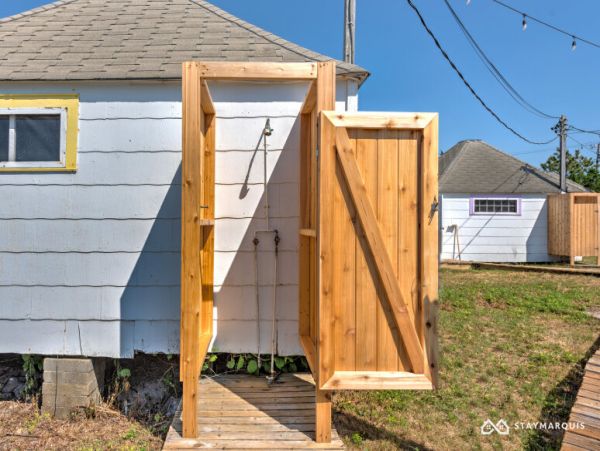 Hamptons Home 1020480