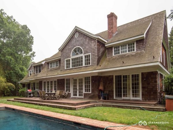Hamptons Home 1020482
