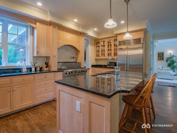 Hamptons Home 1020482