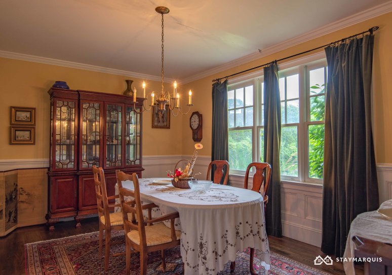 Hamptons Home 1020482