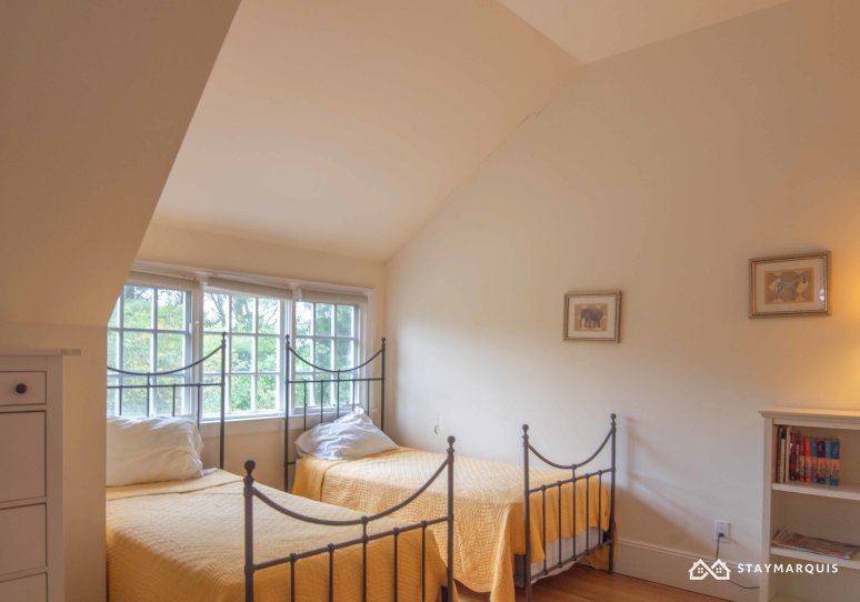 Hamptons Home 1020482