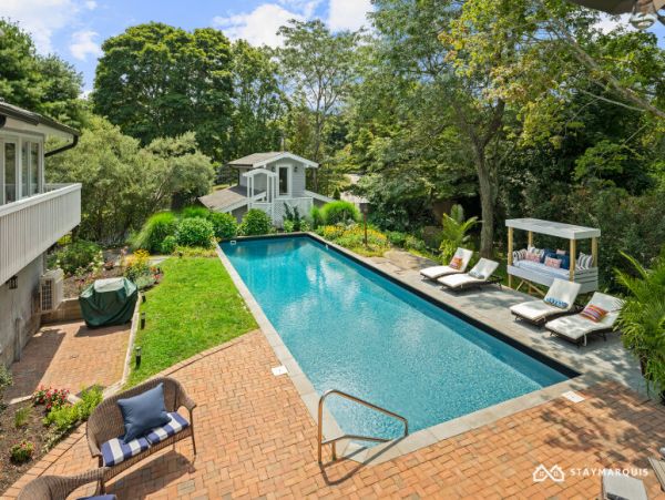 Hamptons Home 1020483