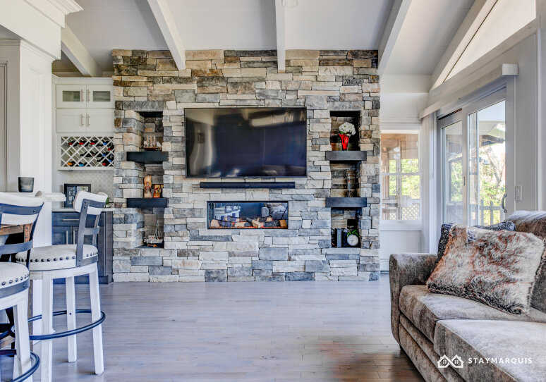 Hamptons Home 1020483