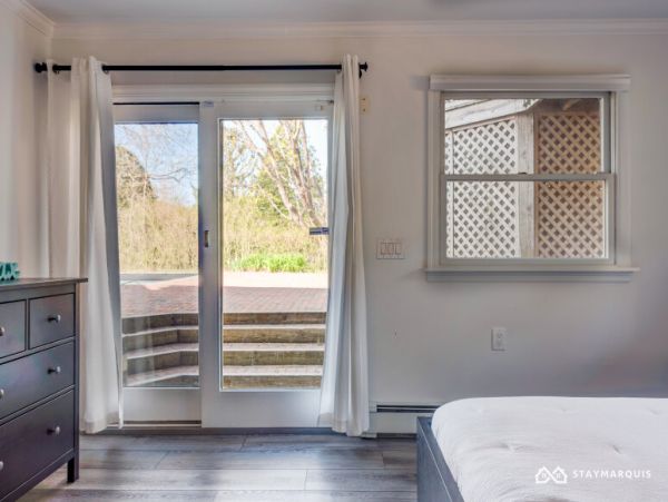 Hamptons Home 1020483