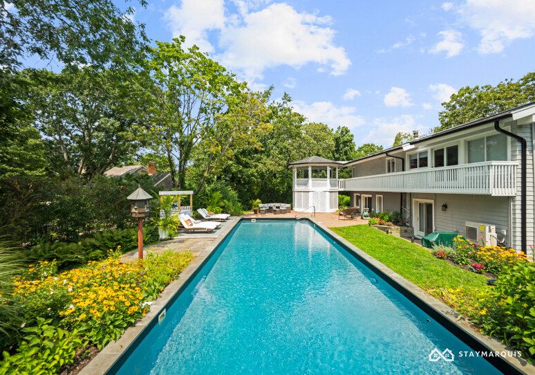 Hamptons Home 1020483