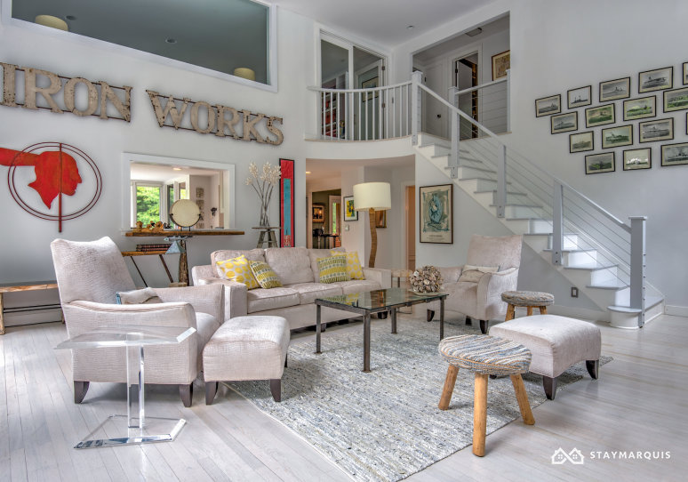 Hamptons Home 1020485