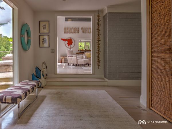 Hamptons Home 1020485