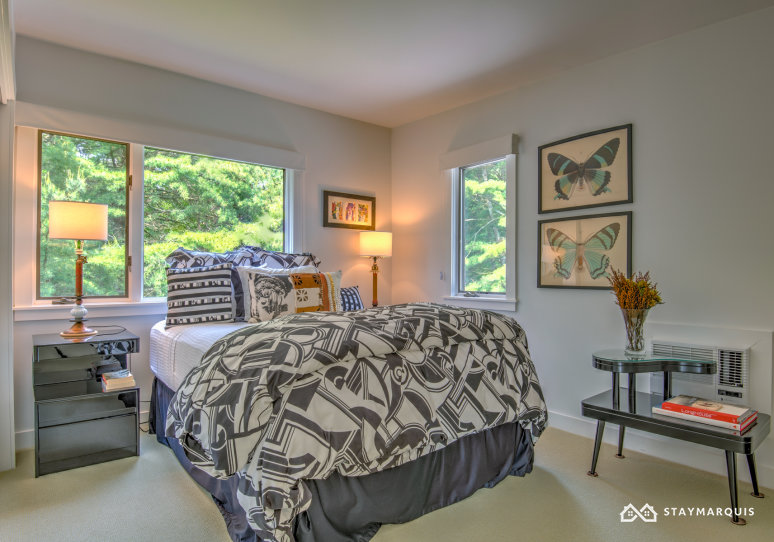 Hamptons Home 1020485