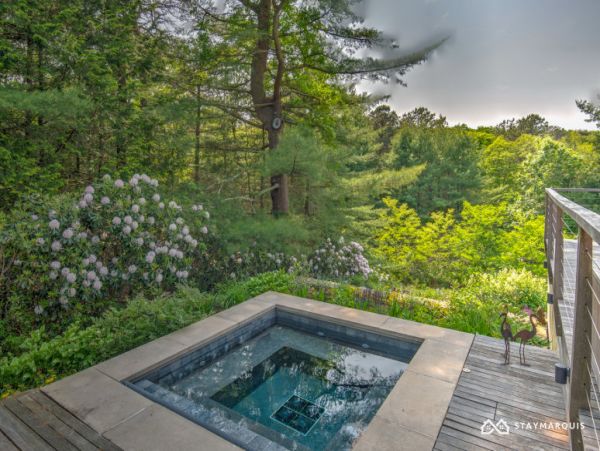 Hamptons Home 1020485