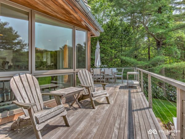 Hamptons Home 1020485