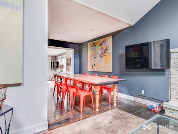 Hamptons Home 1020486