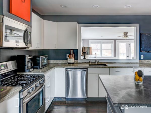Hamptons Home 1020486