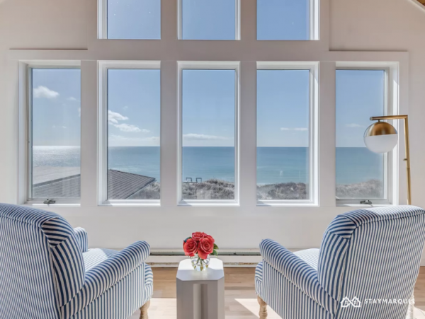 Hamptons Home 1020487