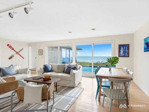 Hamptons Home 1020487