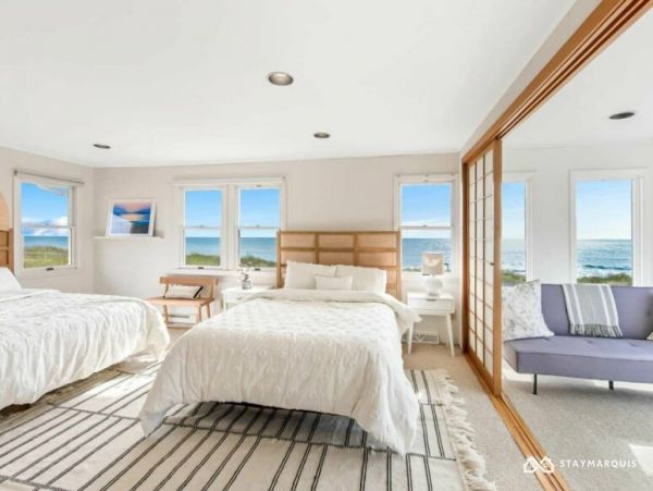Hamptons Home 1020487