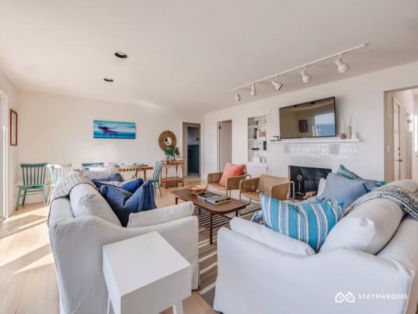 Hamptons Home 1020487