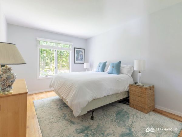 Hamptons Home 1020488