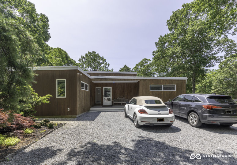 Hamptons Home 1020488