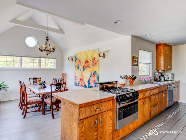 Hamptons Home 1020489