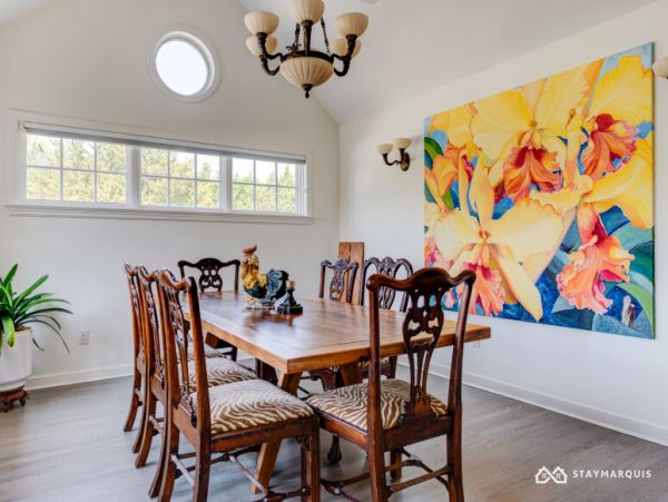 Hamptons Home 1020489
