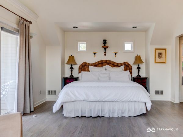 Hamptons Home 1020489
