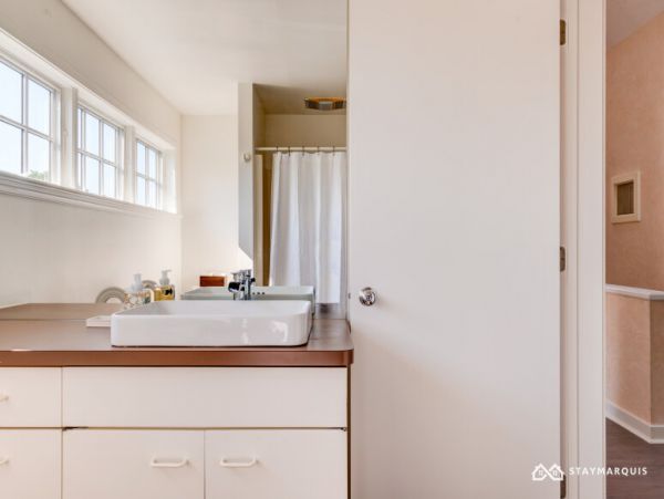 Hamptons Home 1020489
