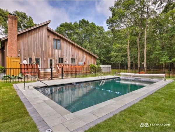Hamptons Home 1020490