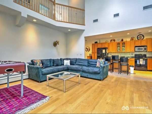 Hamptons Home 1020490