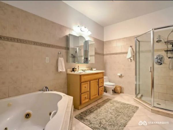 Hamptons Home 1020490