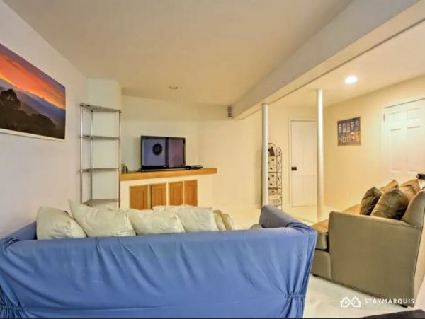 Hamptons Home 1020490
