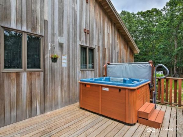 Hamptons Home 1020490