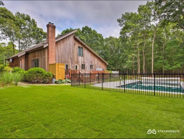 Hamptons Home 1020490