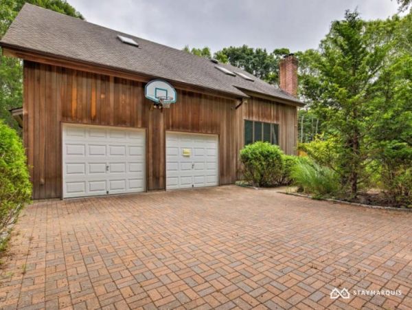 Hamptons Home 1020490