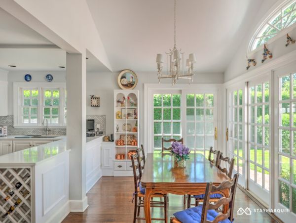 Hamptons Home 1020491
