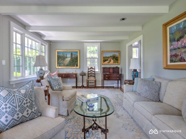 Hamptons Home 1020491
