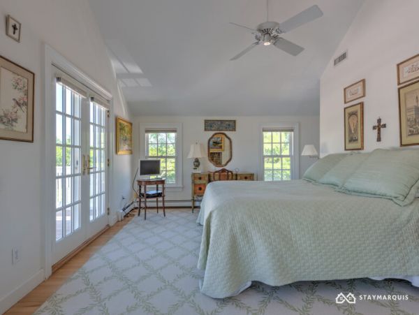 Hamptons Home 1020491