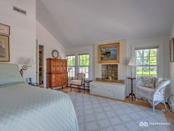 Hamptons Home 1020491