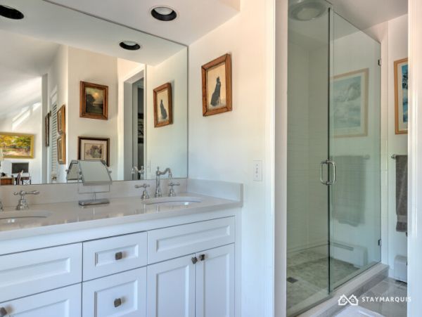 Hamptons Home 1020491