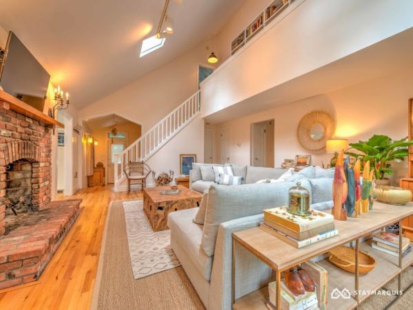 Hamptons Home 1020492