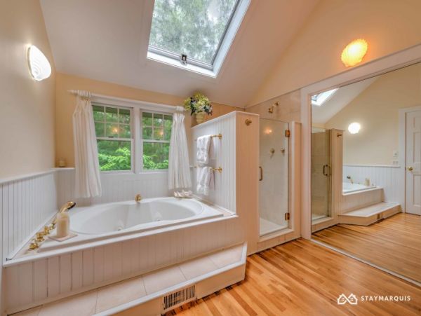 Hamptons Home 1020492