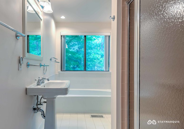 Hamptons Home 1020492
