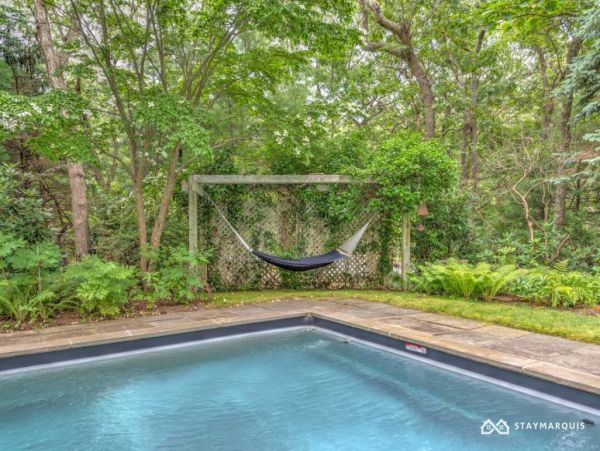 Hamptons Home 1020492