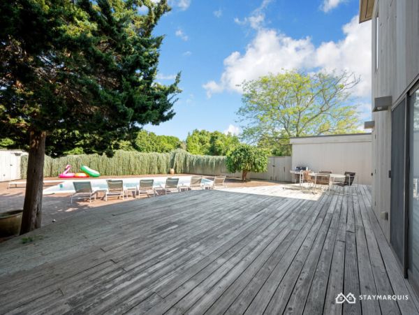 Hamptons Home 1020493