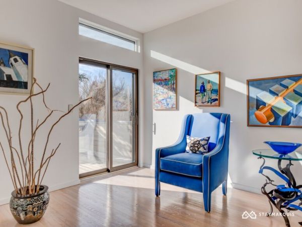 Hamptons Home 1020493