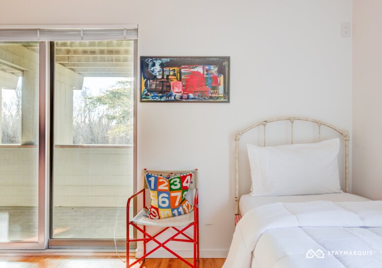 Hamptons Home 1020493